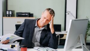 alcohol addiction treatment addresses the clinical criteria that fuels alcohol use disorder