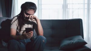 Signs of Alcohol Addiction cravings that won't go away