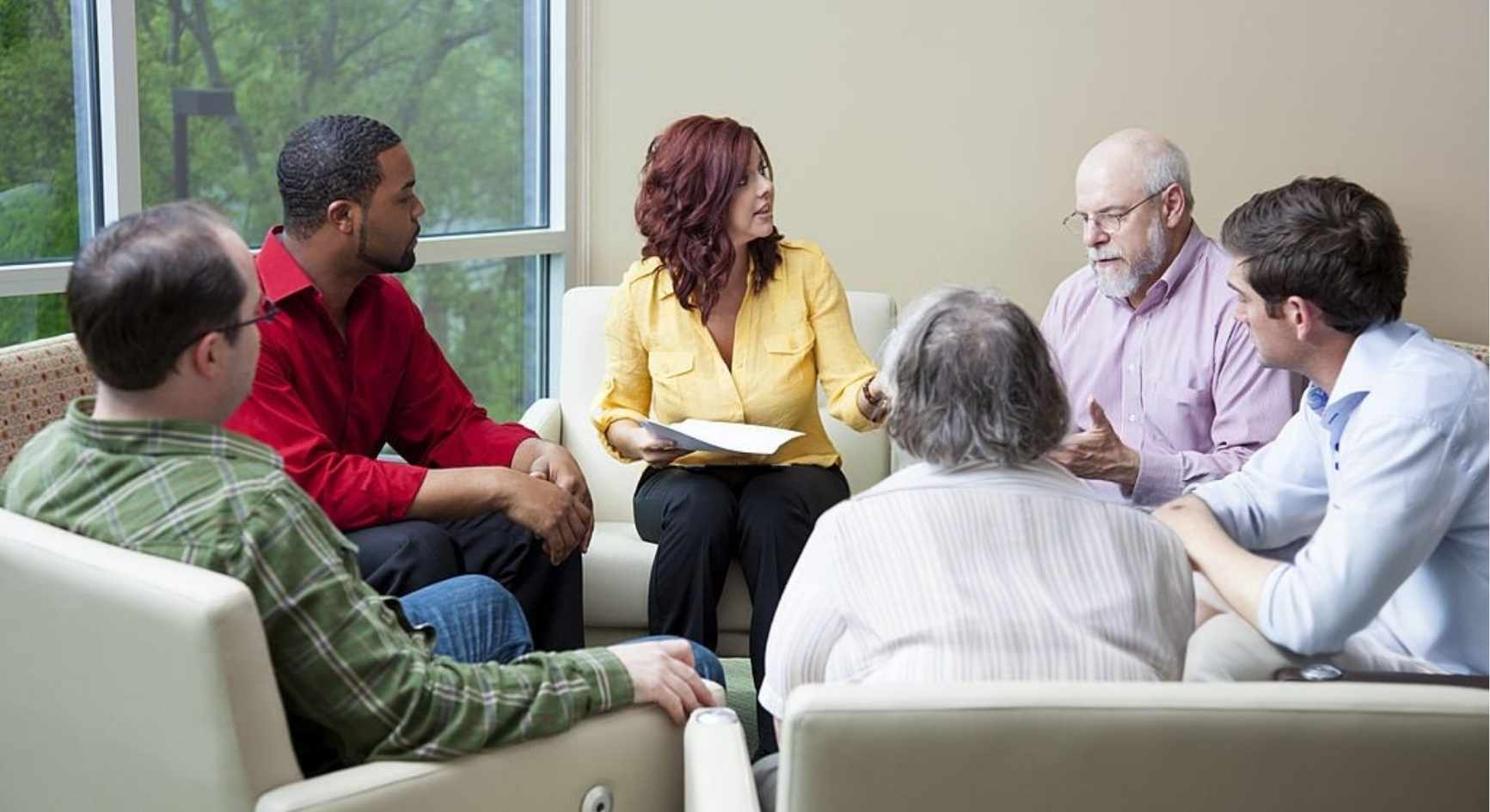 Group therapy session at a sober living Columbus, Ohio recovery program
